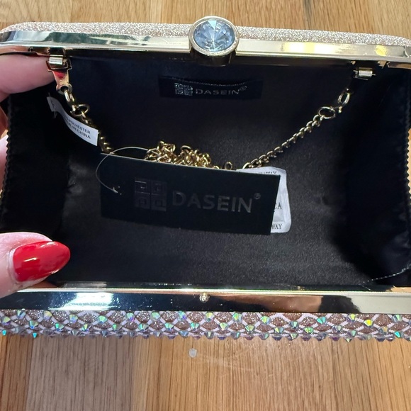 NWT d'morgeaux Silver Rhinestone Clutch Bag AZ7219 Metal Handle Shoulder Purse - Picture 11 of 12